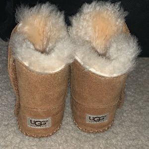 UGG Boots w/ Soft Bottoms